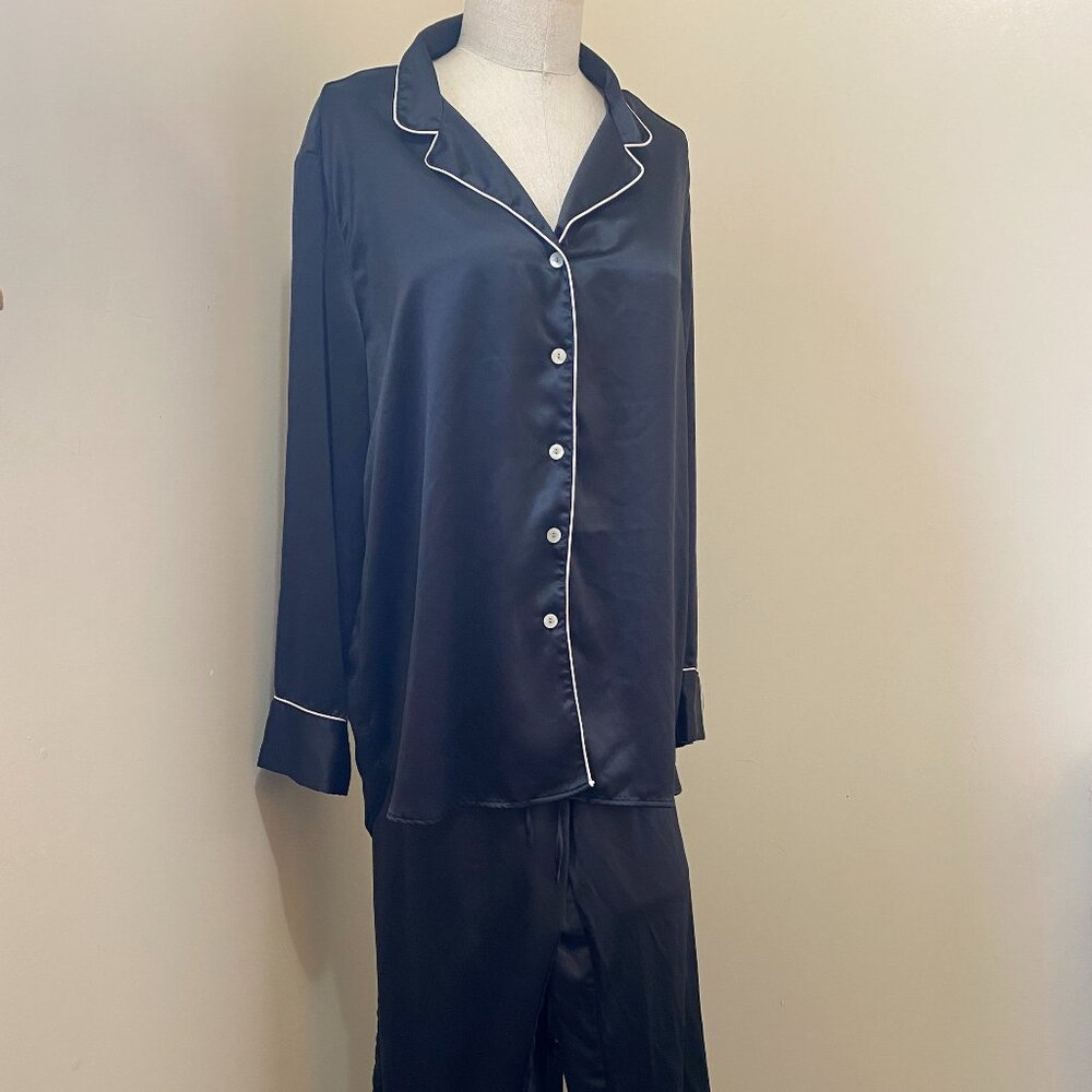 Black "Natori" Silky Pajamas. Size XL and L